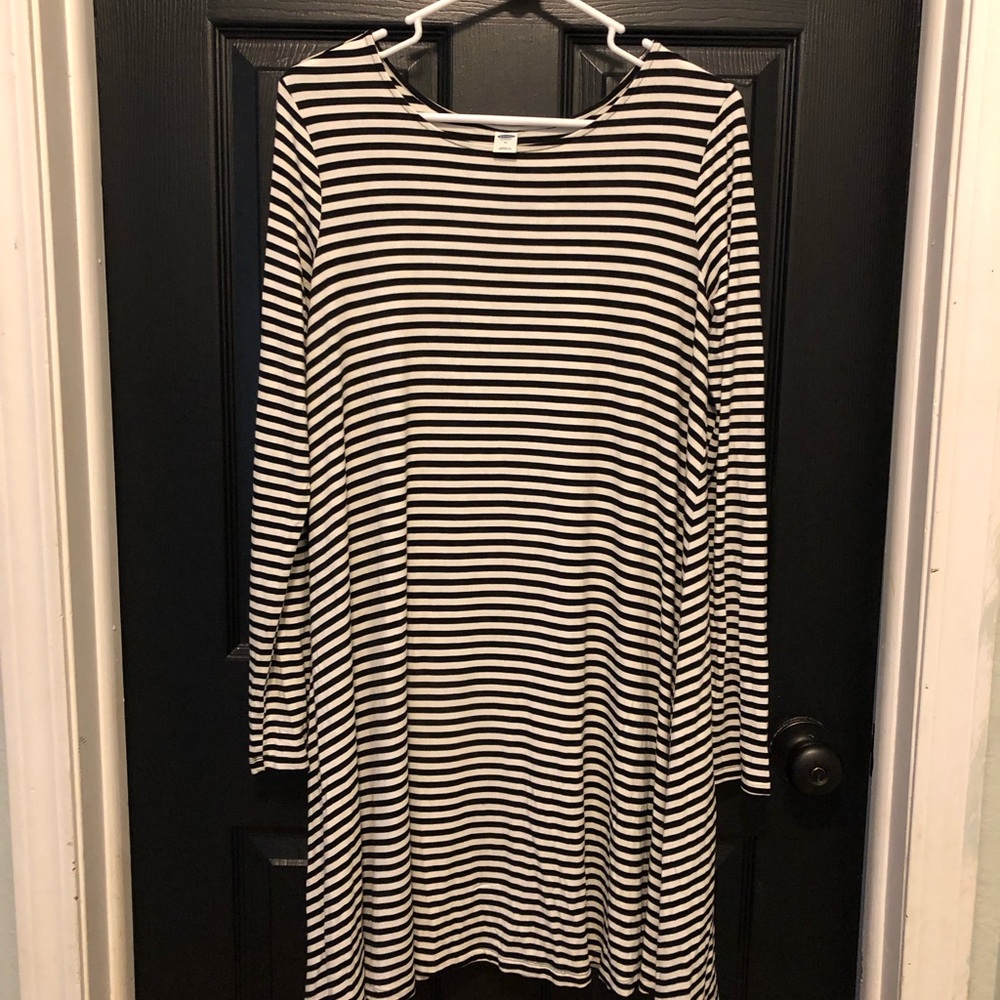 Long sleeve old navy dress